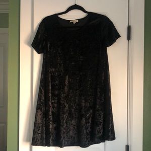 Black crushed velvet short sleeve swing dress